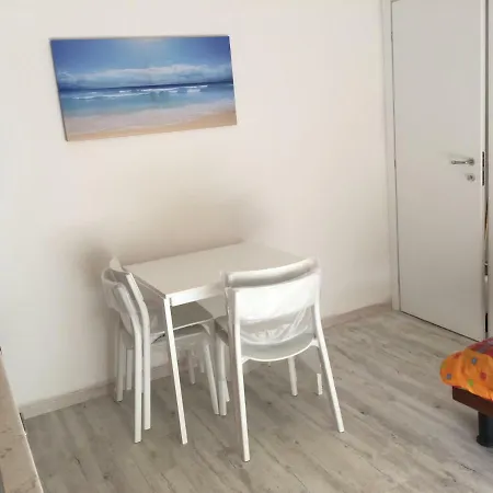 Appartamentino In Sul Mare Apartment *